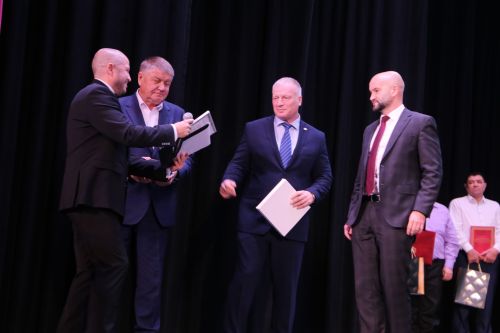 В Алексеевском отметили лучших работников предприятия «Алексеевскдорстрой»