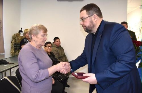 В Алексеевском вручили Ордена мужества родным участников СВО