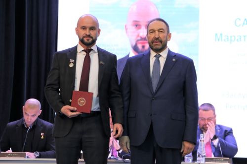 Алексеевцы удостоились почетных званий и наград