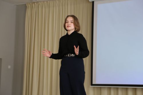 Алексеевские ребята продемонстрировали свои таланты в муниципальном конкурсе чтецов