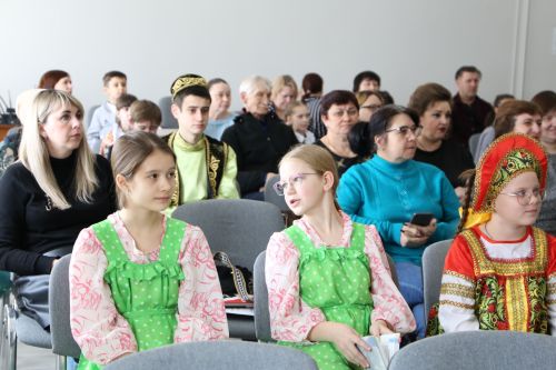 Алексеевские ребята продемонстрировали свои таланты в муниципальном конкурсе чтецов