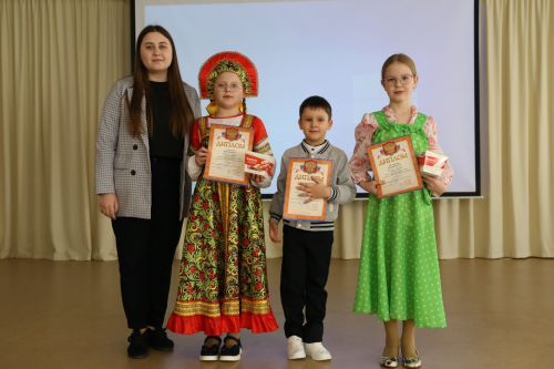 Алексеевские ребята продемонстрировали свои таланты в муниципальном конкурсе чтецов