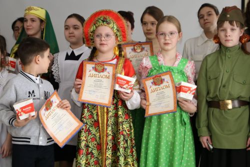 Алексеевские ребята продемонстрировали свои таланты в муниципальном конкурсе чтецов