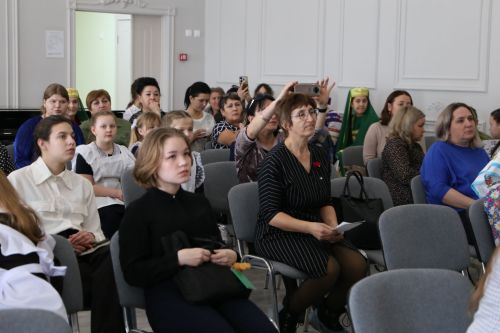 Алексеевские ребята продемонстрировали свои таланты в муниципальном конкурсе чтецов