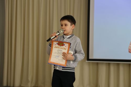 Алексеевские ребята продемонстрировали свои таланты в муниципальном конкурсе чтецов