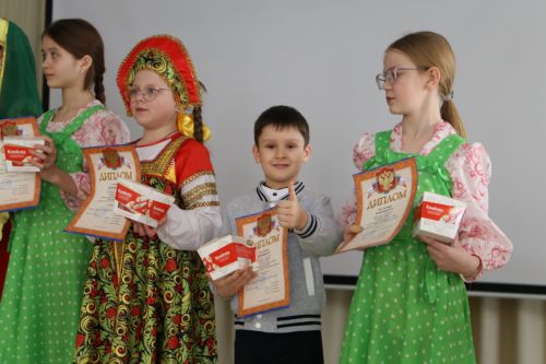 Алексеевские ребята продемонстрировали свои таланты в муниципальном конкурсе чтецов