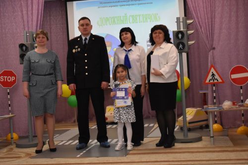 В Алексеевском районе определили победителей районного конкурса «Дорожный светлячок»