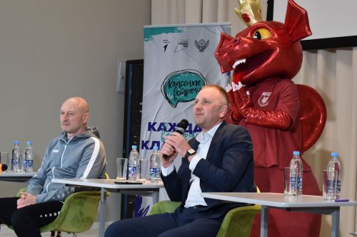 «Классная встреча» с легендарным футбольным клубом «Рубин»