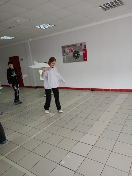 Команда Алексеевской школы №3 им. Г.С. Боровикова стала лучшей по авиамоделированию