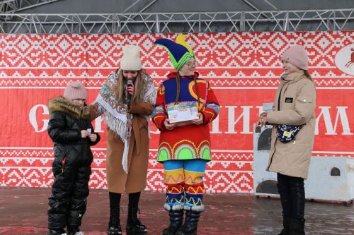 Алексеевцы проводили зиму широкой масленицей