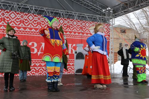 Алексеевцы проводили зиму широкой масленицей