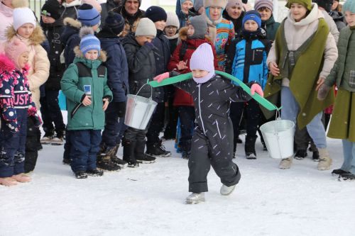Алексеевцы проводили зиму широкой масленицей