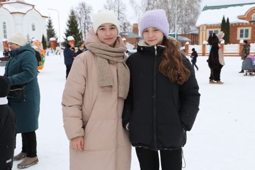 Алексеевцы проводили зиму широкой масленицей