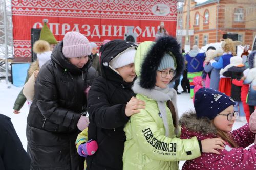Алексеевцы проводили зиму широкой масленицей