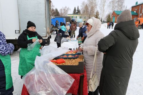 Алексеевцы проводили зиму широкой масленицей