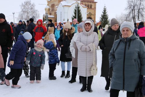 Алексеевцы проводили зиму широкой масленицей
