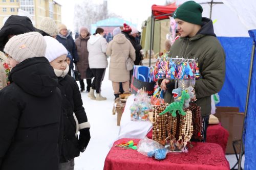 Алексеевцы проводили зиму широкой масленицей