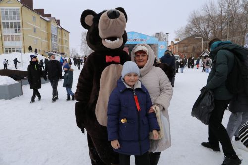Алексеевцы проводили зиму широкой масленицей