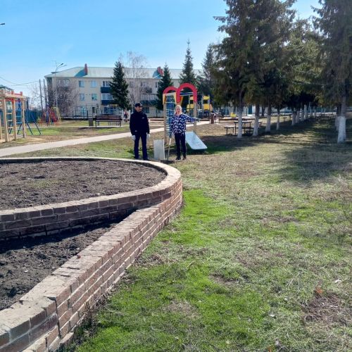 В Алексеевском районе завершили второй общепоселковый субботник