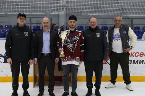 Алексеевцы завоевали призовое место на Кубке первенства РТ по хоккею