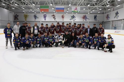 Алексеевцы завоевали призовое место на Кубке первенства РТ по хоккею