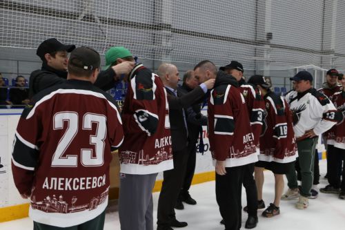 Алексеевцы завоевали призовое место на Кубке первенства РТ по хоккею