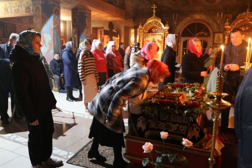 В храме Воскресения Христова прошли пасхальная служба и крестный ход