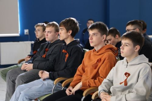 В Алексеевском прошли первые соревнования по фиджитал-спорту