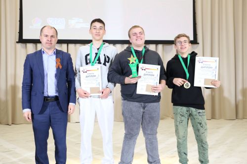 В Алексеевском прошли первые соревнования по фиджитал-спорту