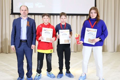 В Алексеевском прошли первые соревнования по фиджитал-спорту