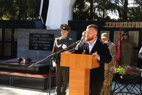 Фоторепортаж: в Алексеевском прошел парад Победы