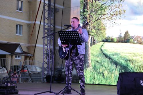 В Алексеевском День Победы завершился праздничным концертом