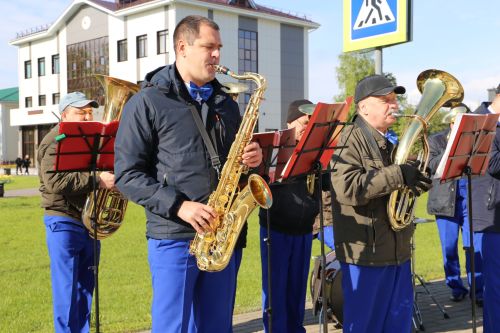 Фоторепортаж: в Алексеевском прошел парад Победы