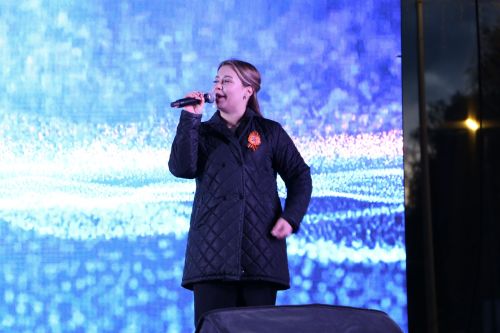 В Алексеевском День Победы завершился праздничным концертом