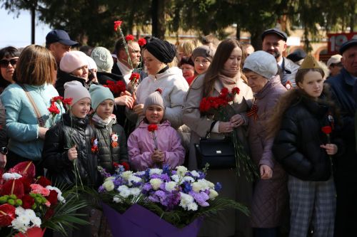 Фоторепортаж: в Алексеевском прошел парад Победы