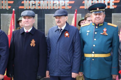 Фоторепортаж: в Алексеевском прошел парад Победы