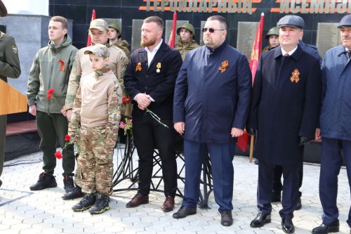 Фоторепортаж: в Алексеевском прошел парад Победы