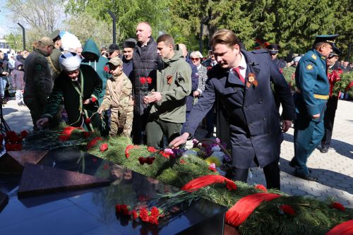 Фоторепортаж: в Алексеевском прошел парад Победы