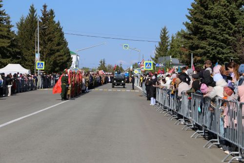 Фоторепортаж: в Алексеевском прошел парад Победы