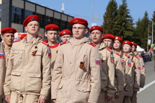 Фоторепортаж: в Алексеевском прошел парад Победы