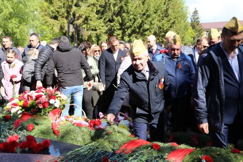 Фоторепортаж: в Алексеевском прошел парад Победы