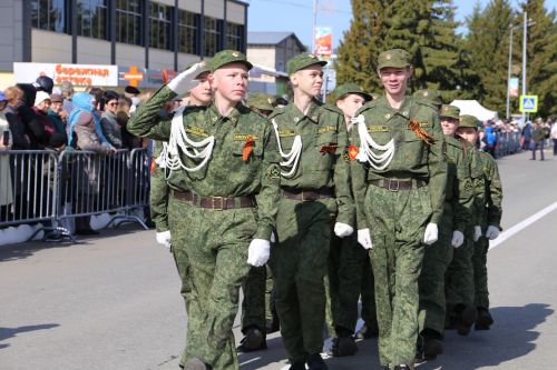Фоторепортаж: в Алексеевском прошел парад Победы