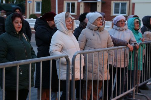 В Алексеевском День Победы завершился праздничным концертом