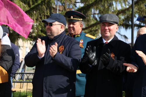 Фоторепортаж: в Алексеевском прошел парад Победы