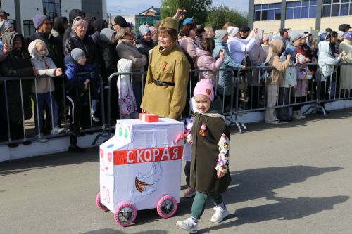 Фоторепортаж: в Алексеевском прошел парад Победы