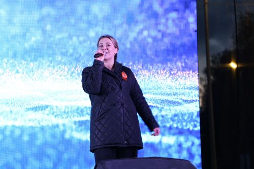 В Алексеевском День Победы завершился праздничным концертом