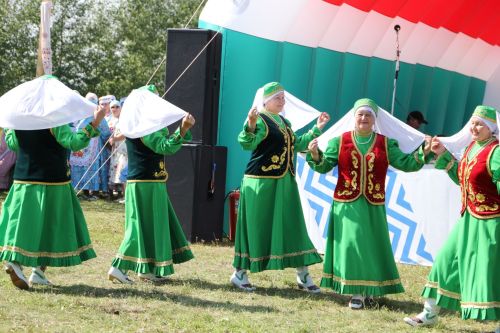 Алексеевские творческие коллективы приняли участие в фестивале «Бистә шәле»