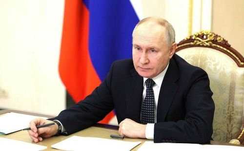Президент РФ подписал указ о выплате 80 тысяч рублей ветеранам ВОВ