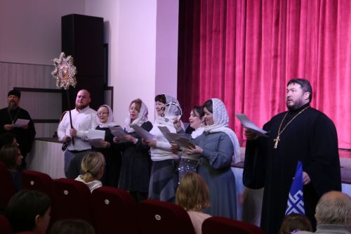 В Алексеевском состоялось театрализованное представление «Мелодия Рождества»