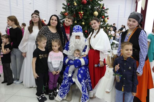 В Алексеевском состоялось театрализованное представление «Мелодия Рождества»